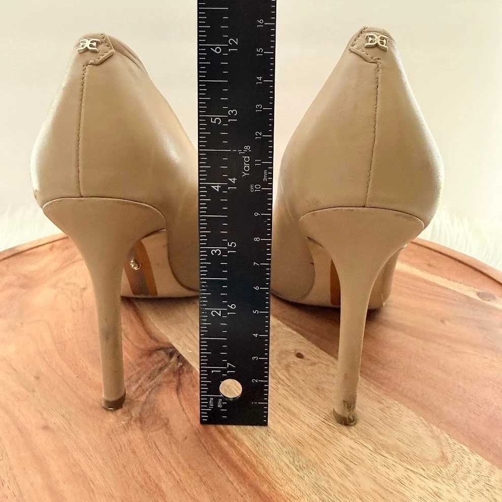 Sam Edelman 女式 7.5 Hazel 尖头皮革高跟鞋米色裸色-