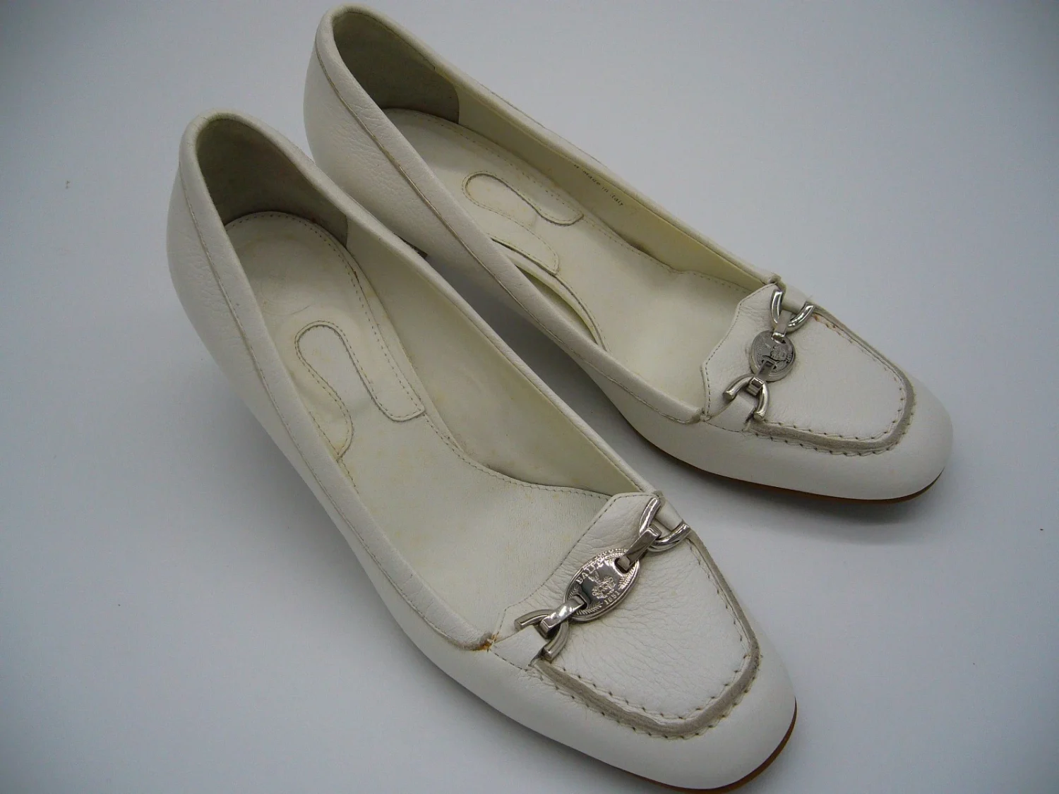 时尚 Bally 白色高跟鞋"Floresa" 38 Eur = 8 美国瑞士全新!-