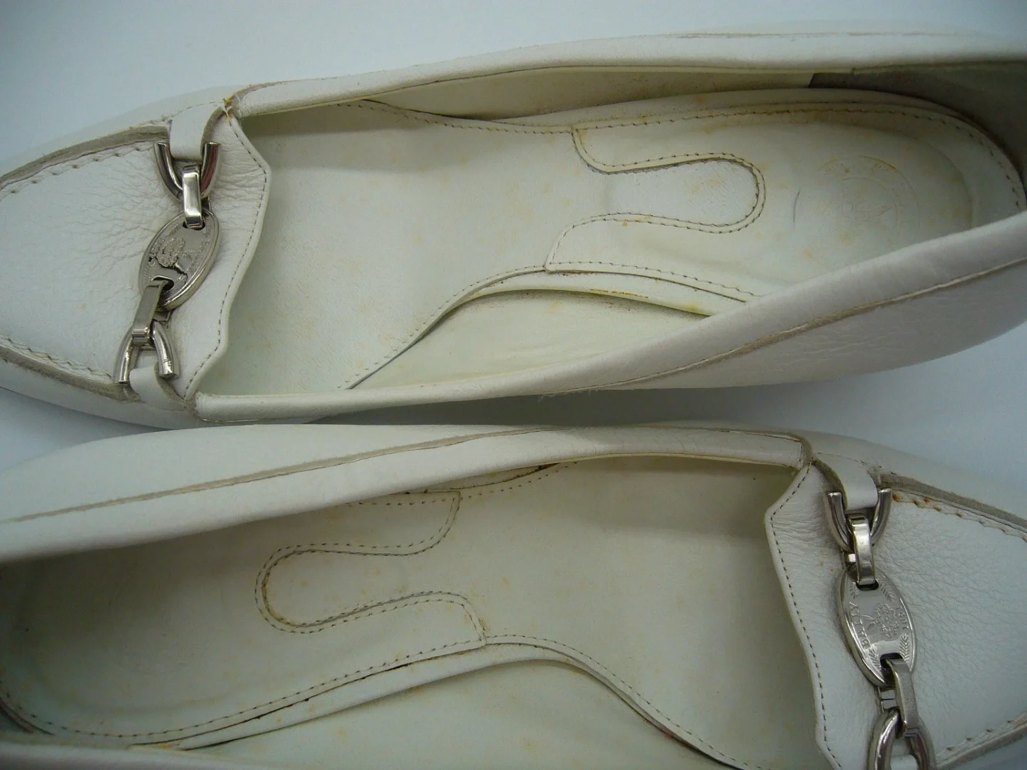 时尚 Bally 白色高跟鞋"Floresa" 38 Eur = 8 美国瑞士全新!-