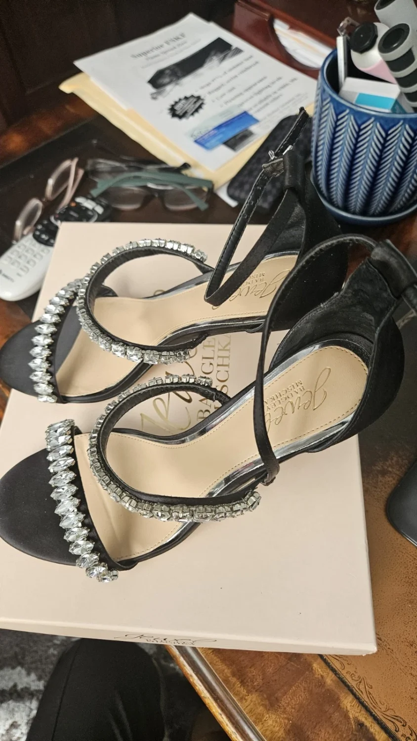 Badley Mischka 黑色正装鞋 7.5 码-