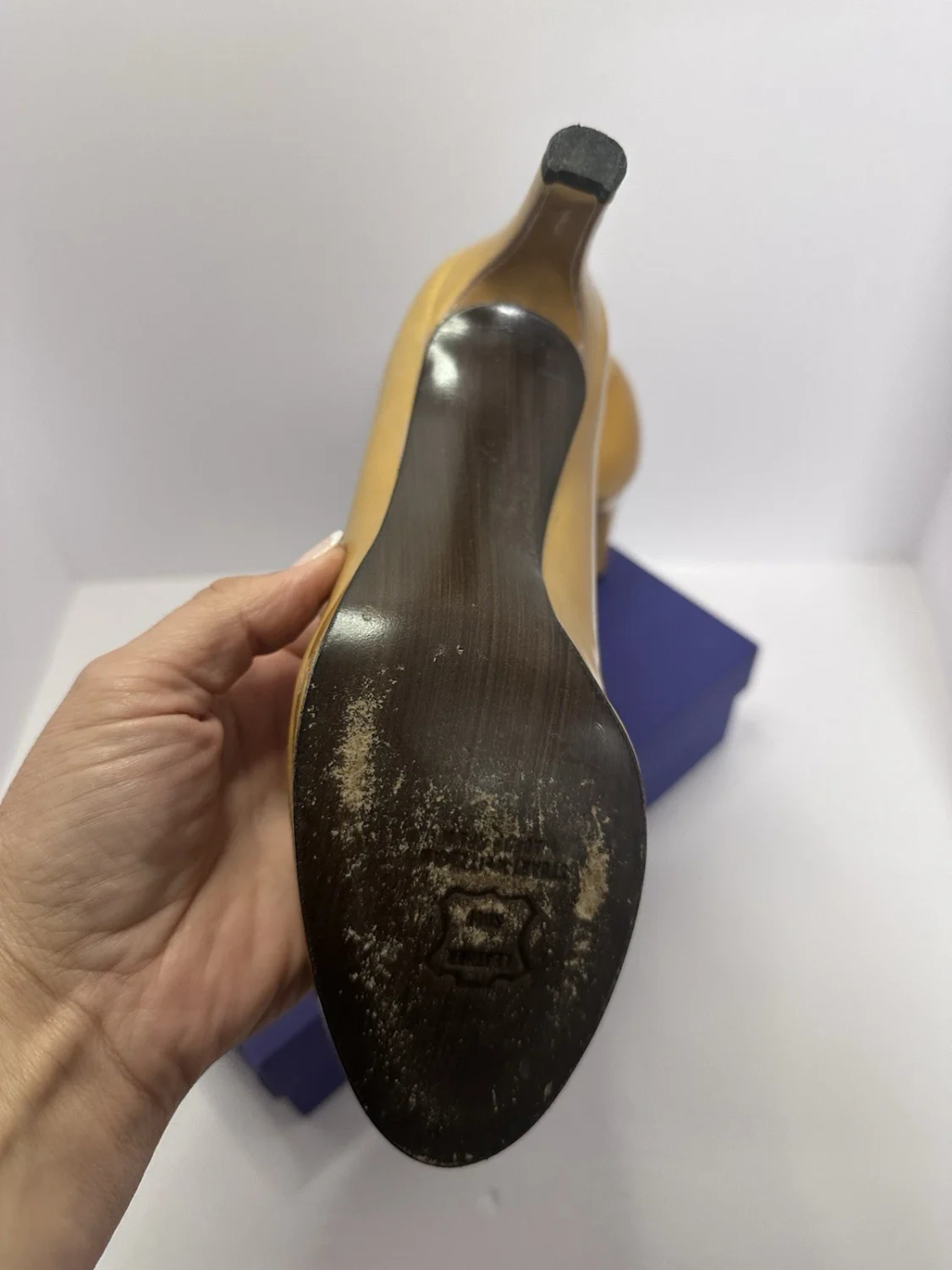 Stewart Weitzman Pumps 尺寸 7m Adobe Aniline 漆皮芥末博客-