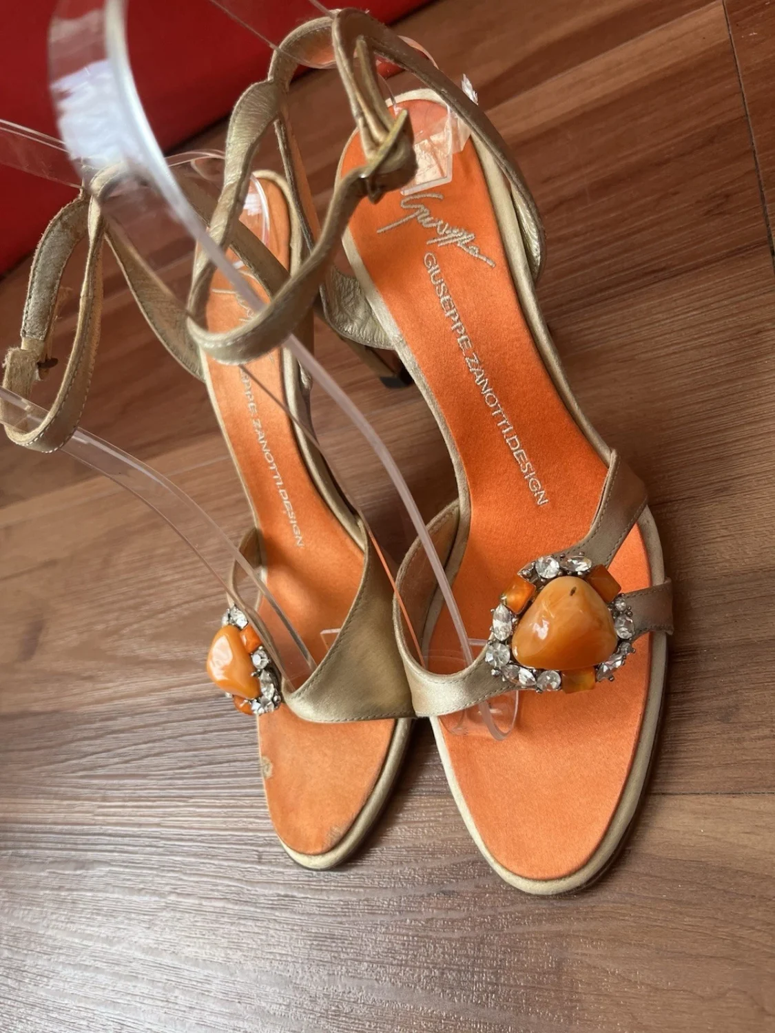 Giuseppe Zanotti 珠宝米色脚踝鞋 36 码-