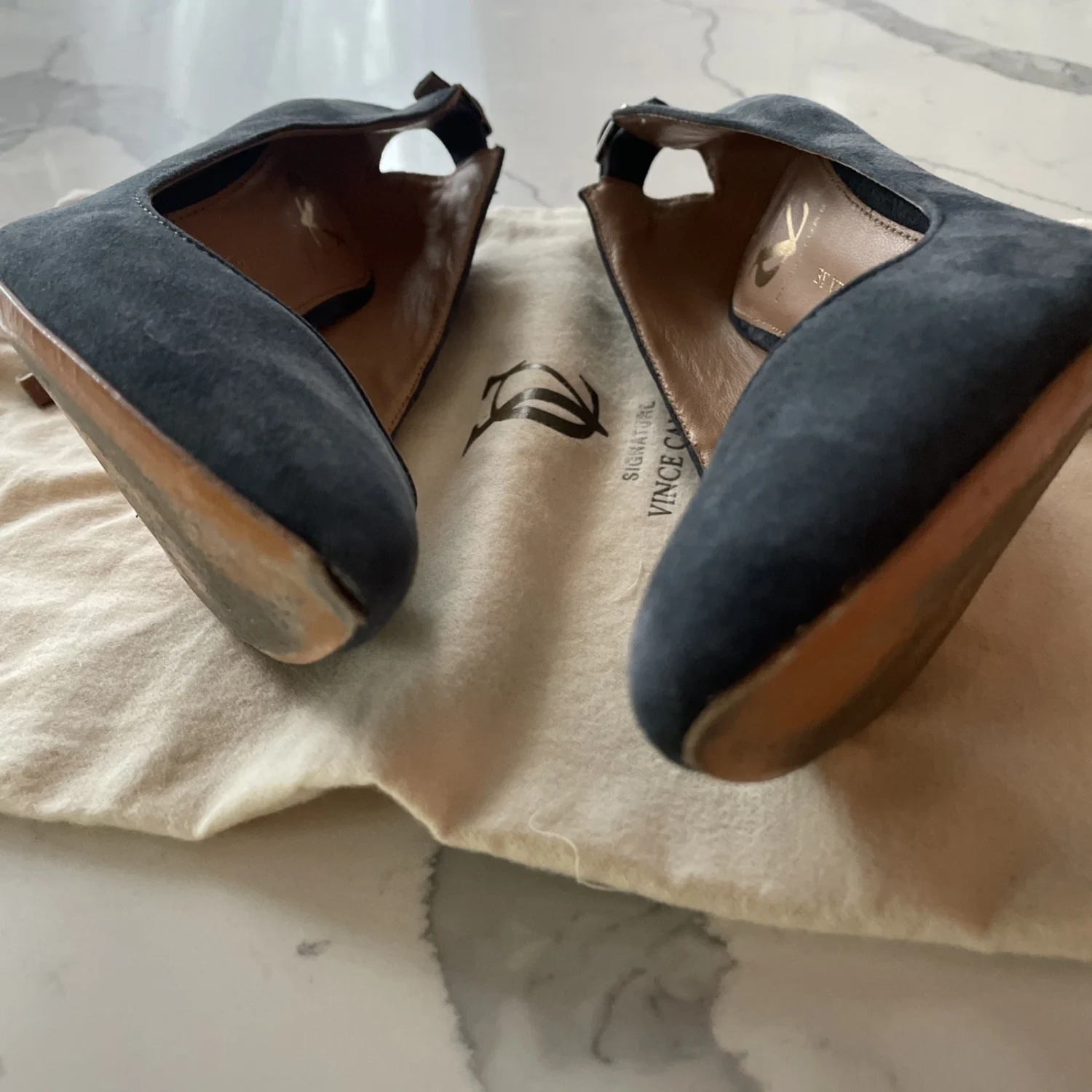 Vince Camuto 蓝色麂皮绒高跟鞋女式 7 1/2 二手-