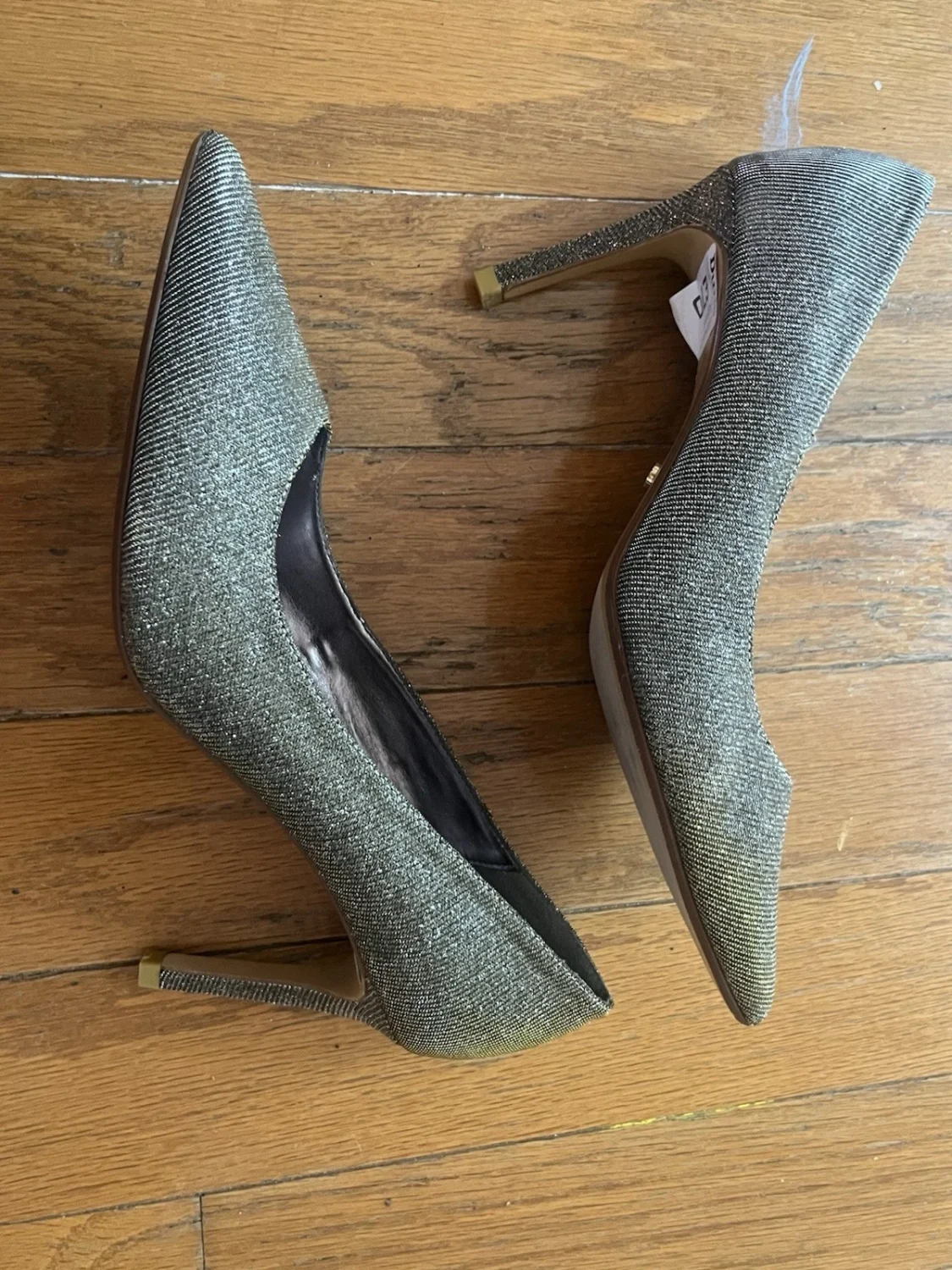 Dune London 女式金色 38 码-