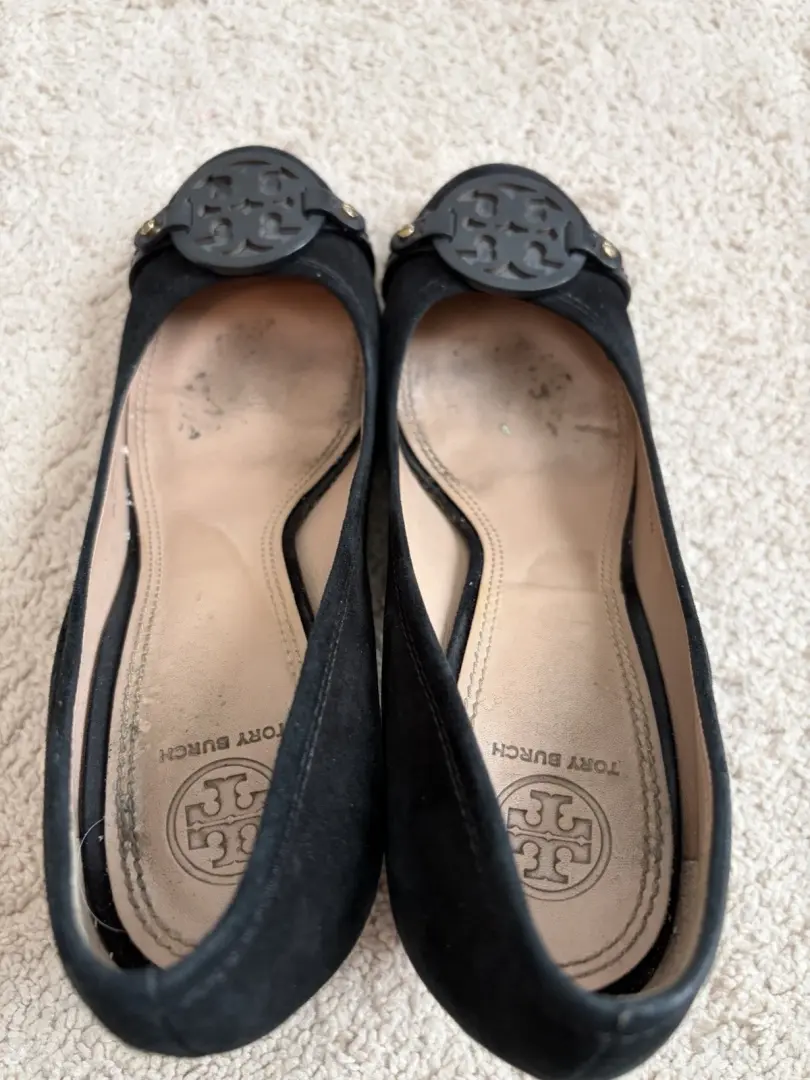 Tory Burch Mini Miller 女式黑色麂皮绒皮革浅口鞋 9.5 码-