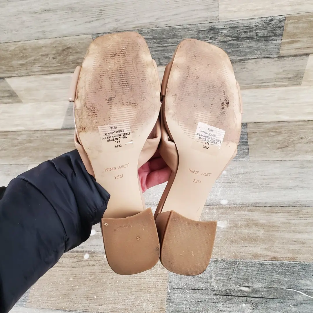 Nine West Gather 3 女式凉鞋 7.5 M 码暖腮红皮革懒人粗跟-