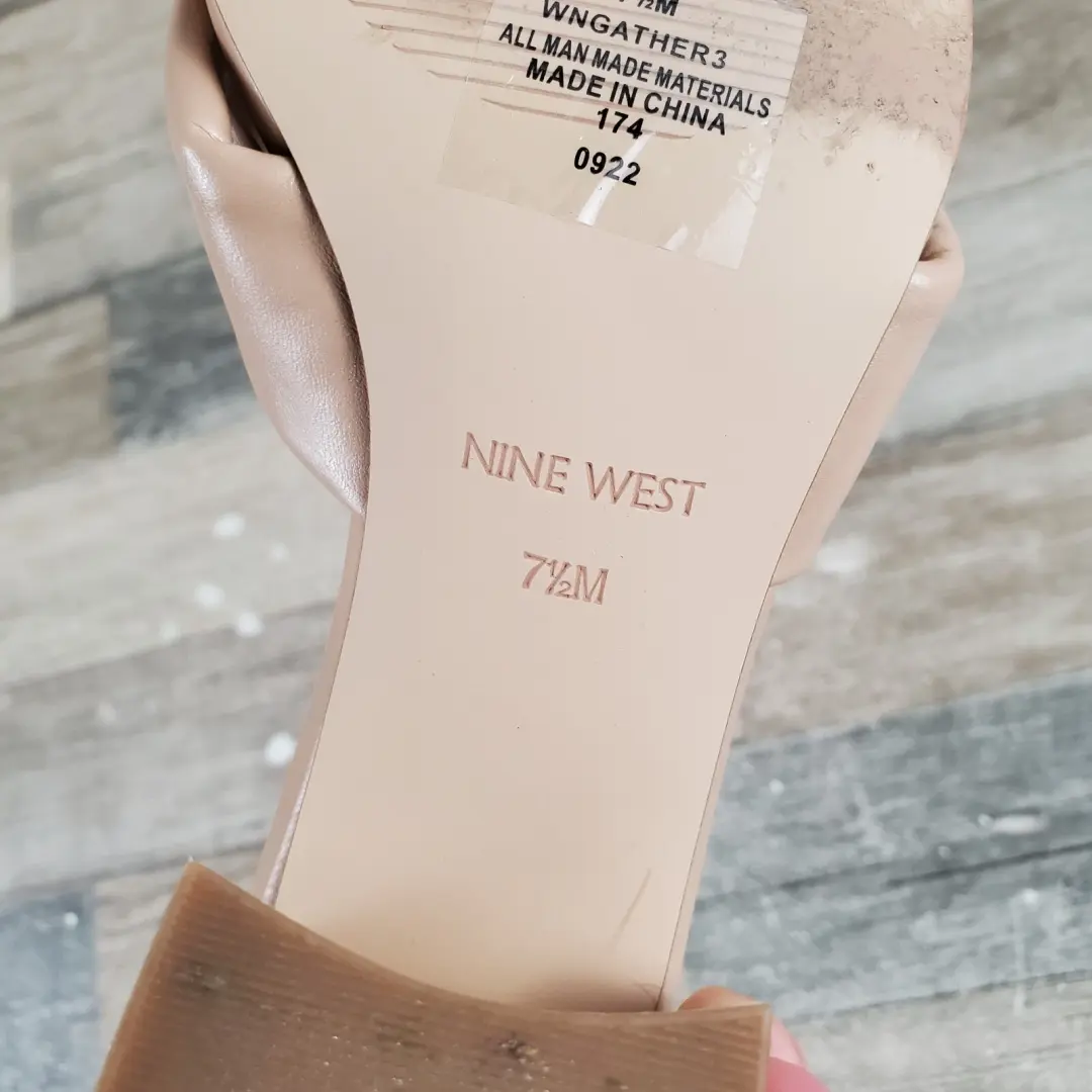 Nine West Gather 3 女式凉鞋 7.5 M 码暖腮红皮革懒人粗跟-
