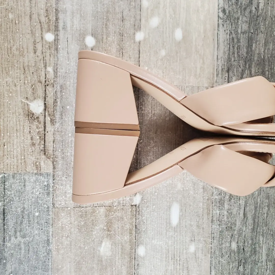 Nine West Gather 3 女式凉鞋 7.5 M 码暖腮红皮革懒人粗跟-