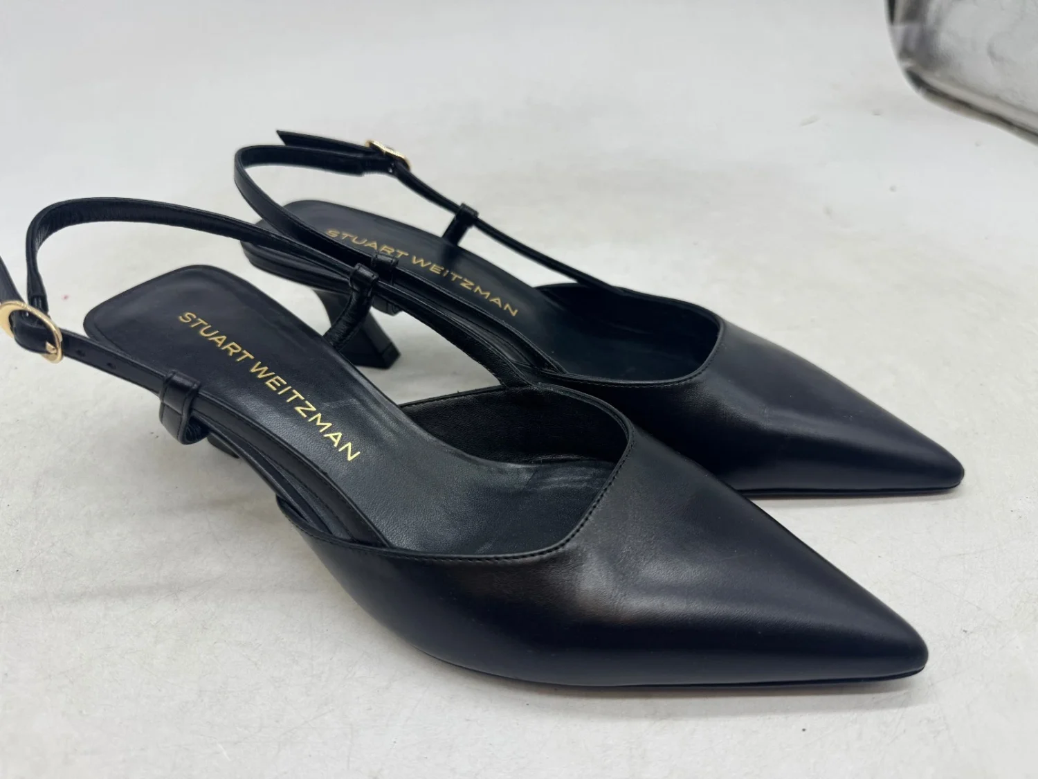 Stuart Weitzman Vinnie 50 露跟高跟鞋女式黑色皮革尖头 - 8-