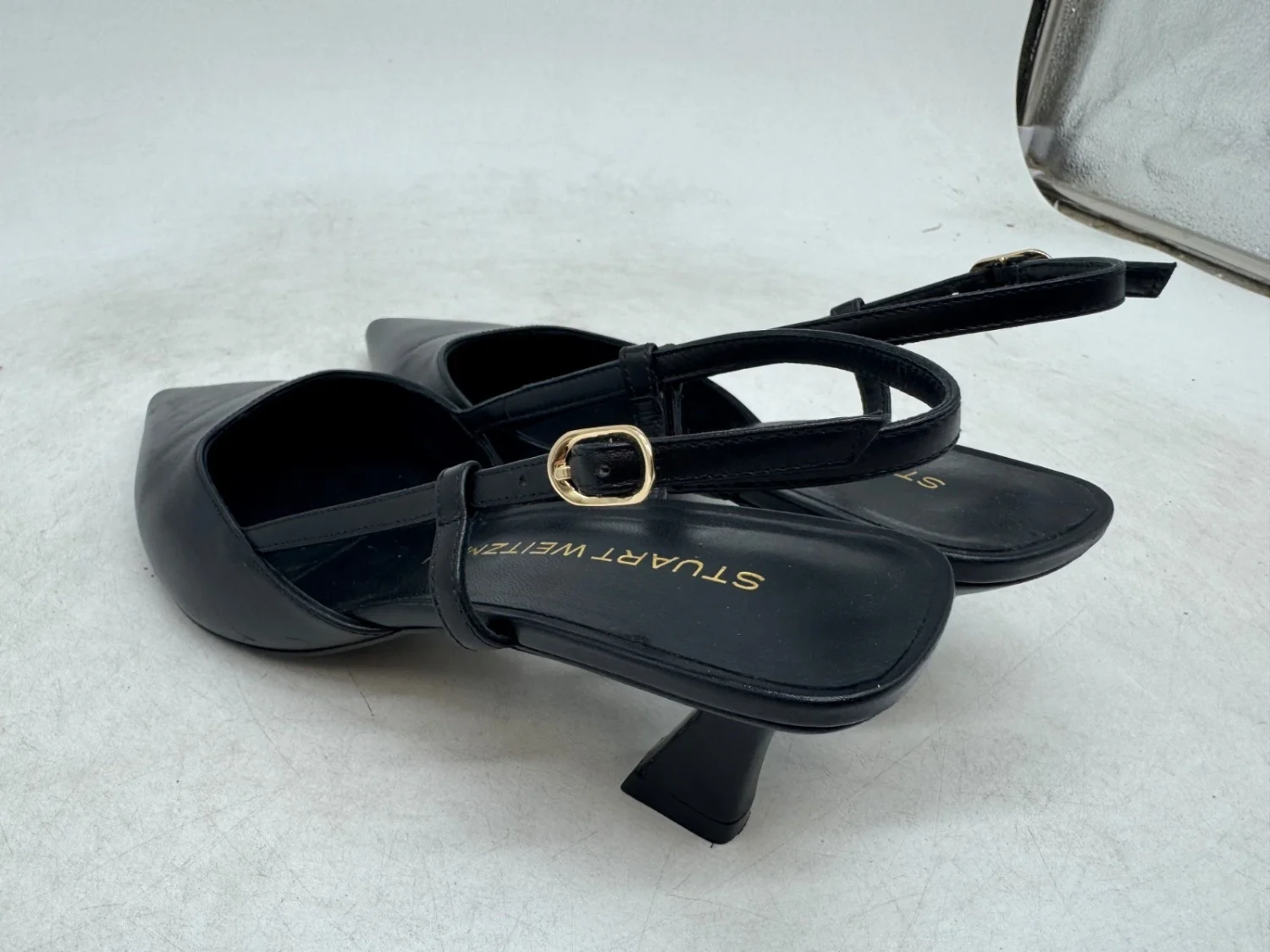 Stuart Weitzman Vinnie 50 露跟高跟鞋女式黑色皮革尖头 - 8-