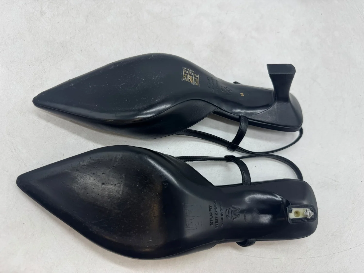 Stuart Weitzman Vinnie 50 露跟高跟鞋女式黑色皮革尖头 - 8-