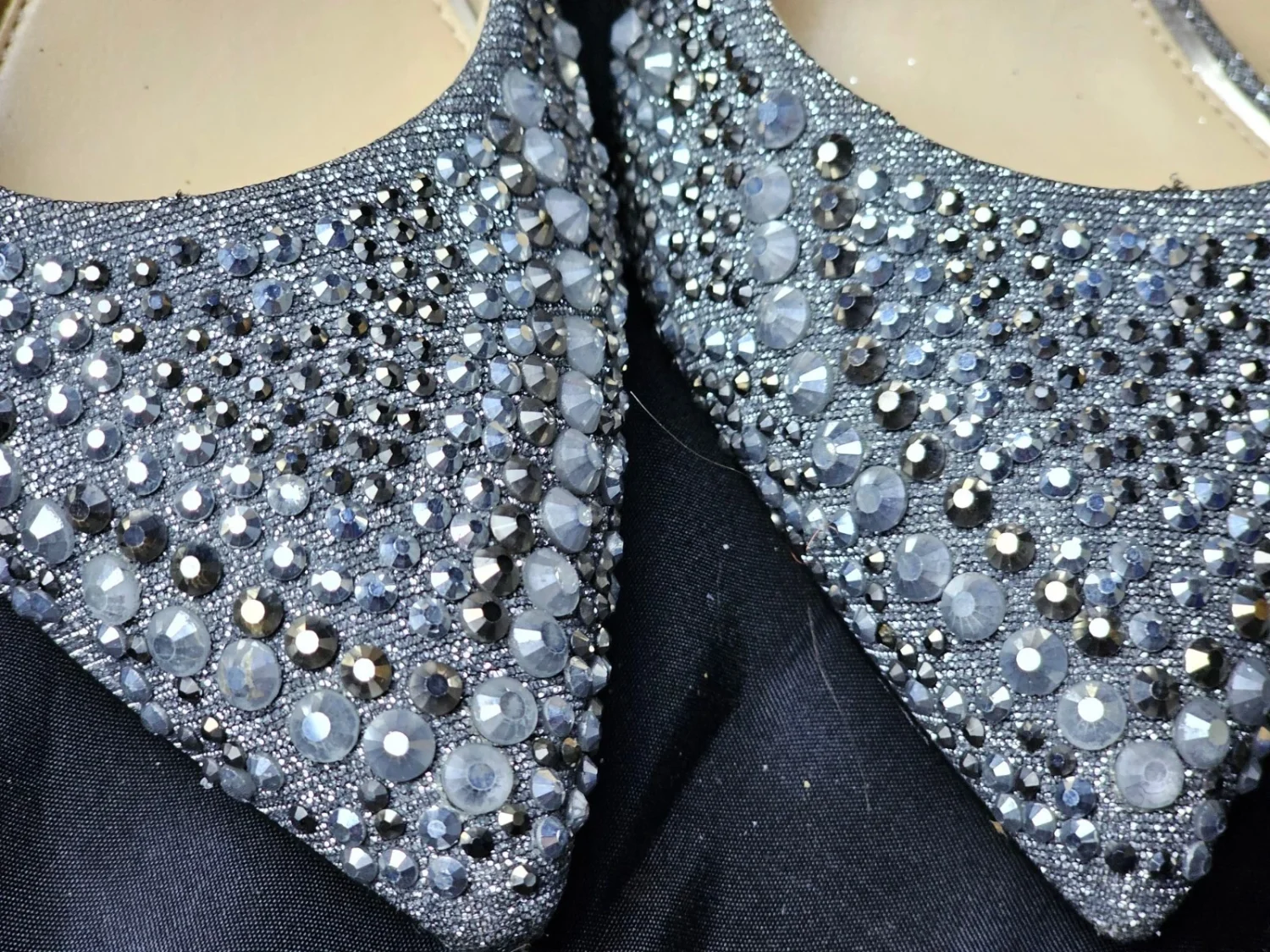 Gianni Bini 女式铆钉细高跟鞋尖头懒人鞋 7M 码-