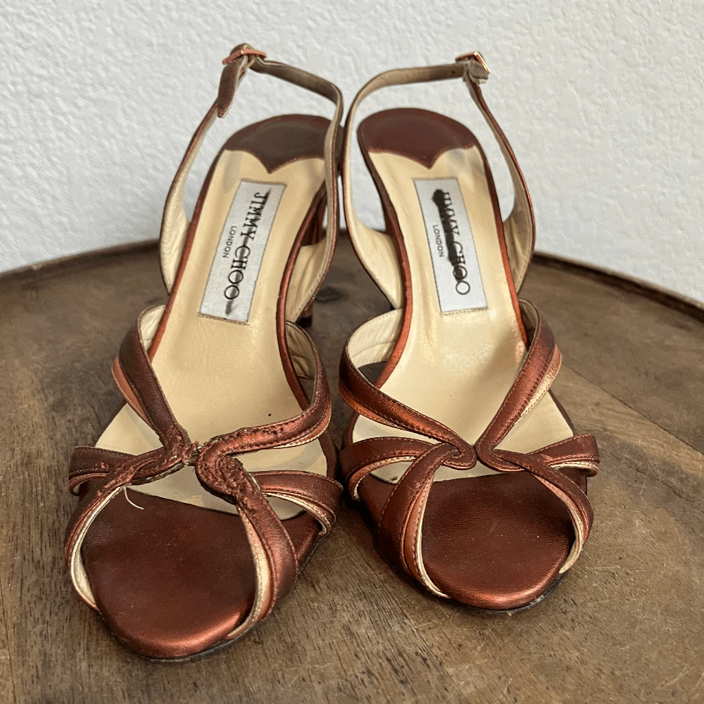 Jimmy Choo 金属铜露背 Leona 高跟鞋凉鞋女式 36 6 码-
