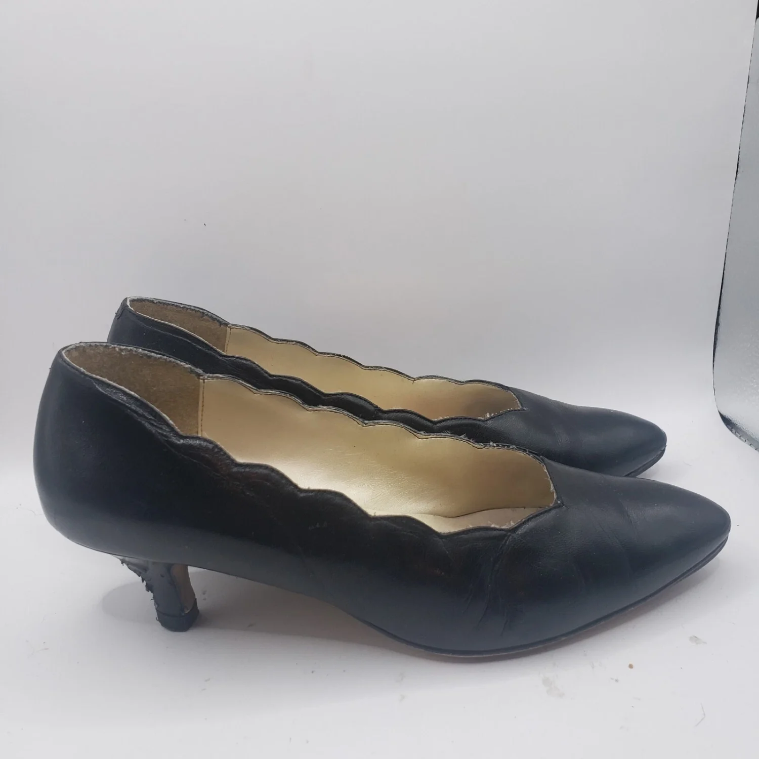 Pierre Michel Black Leather Heels Size 5.5 B US Excellent Condition