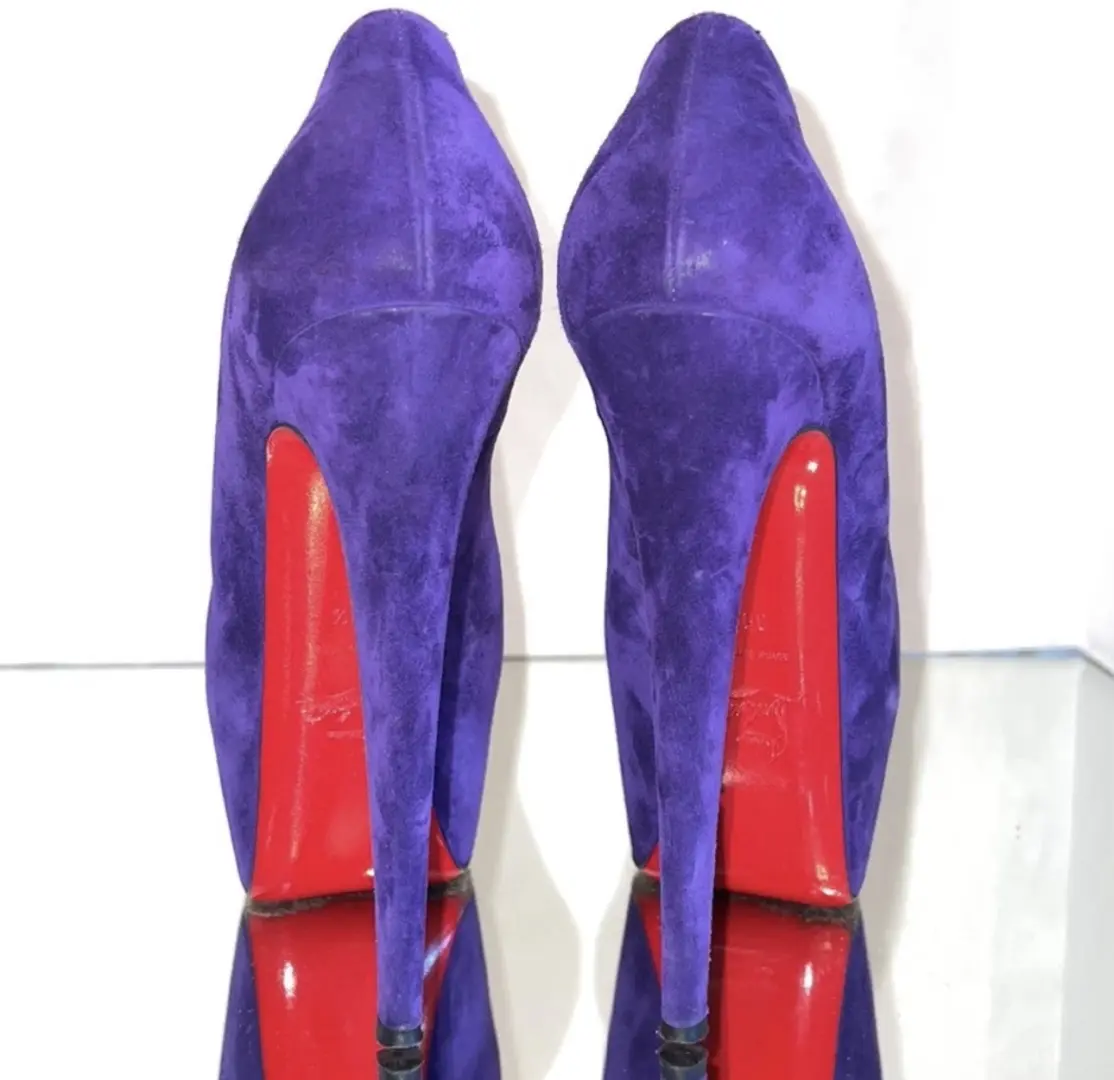Christian Louboutin 紫色水仙厚底红底高跟鞋 39.5 码(美国 8.5 码)-