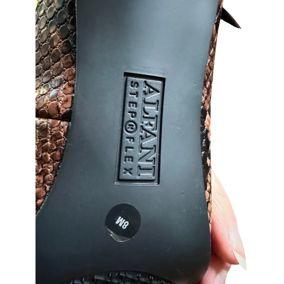 Alfani Step 'N Flex 棕色蛇皮浮雕尖头高跟鞋-