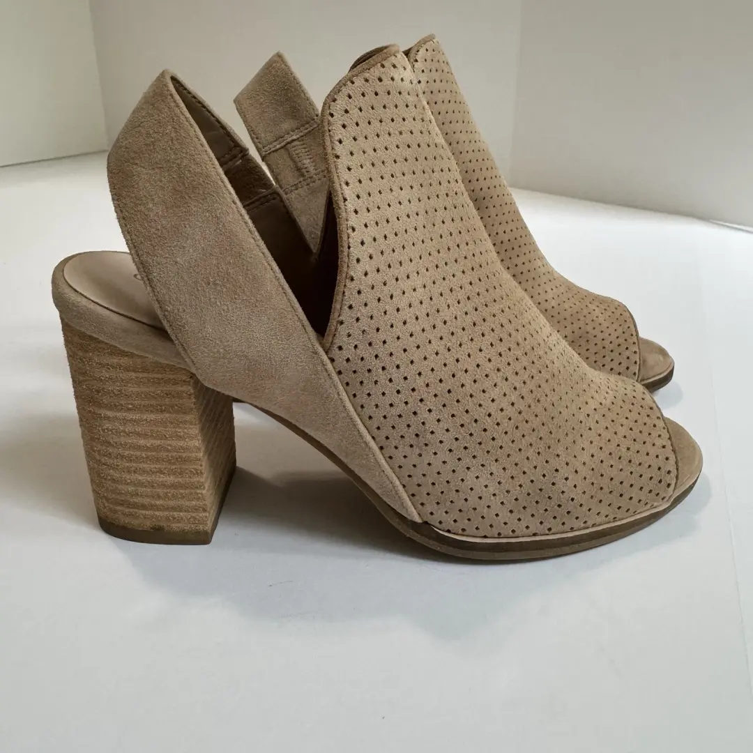 Cole Haan Callista OT 吊带芝麻穿孔麂皮绒凉鞋短靴高跟鞋 5B 盒-