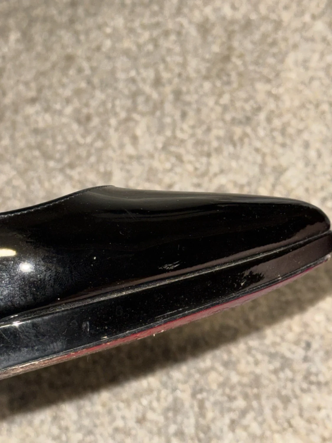 Christian Louboutin 黑色漆皮尖头厚底泵 EU 40-