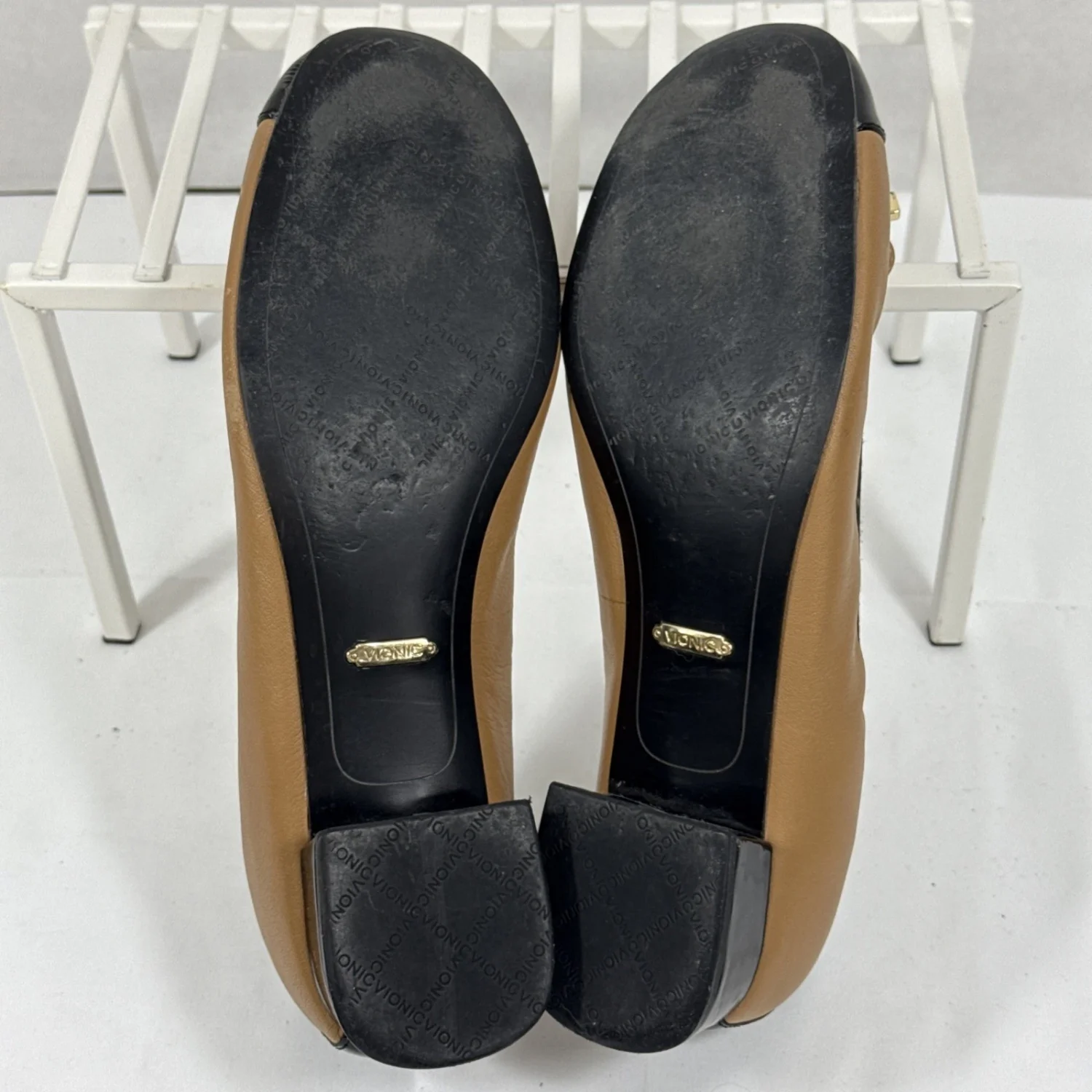 Vionic Mod Daphne 一脚蹬低跟皮革黑色棕褐色女鞋美国 8.5-
