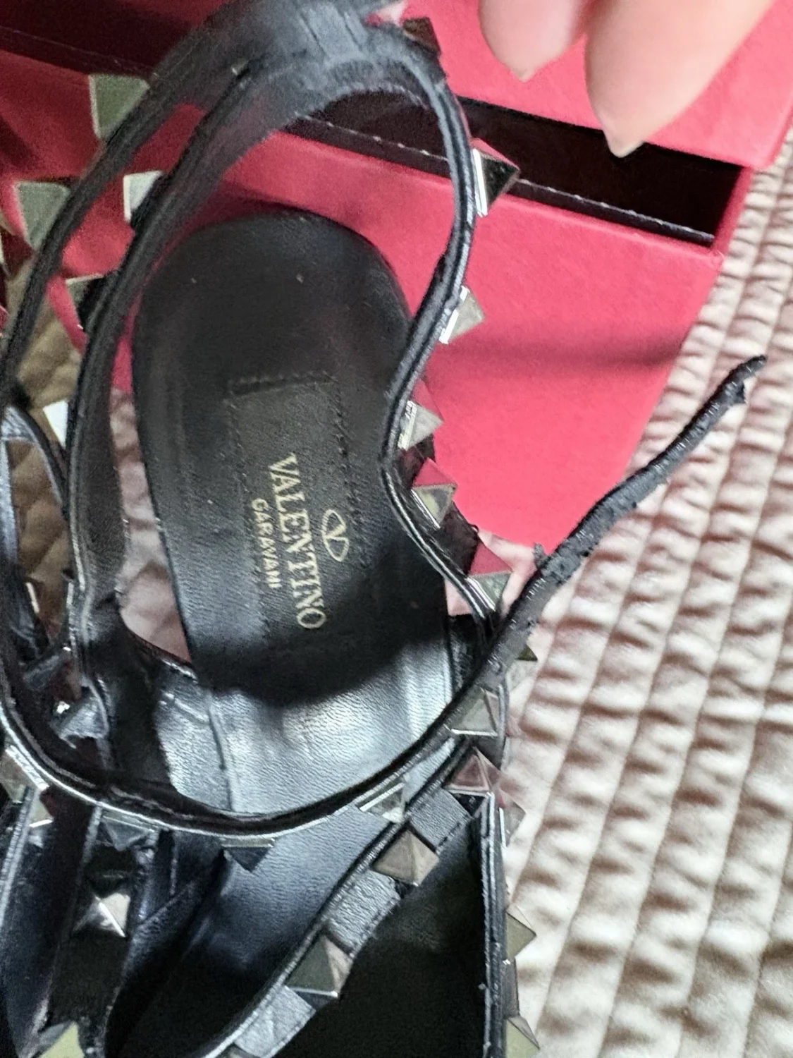 Valentino Rockstud 银色黑色高跟鞋 37 7-