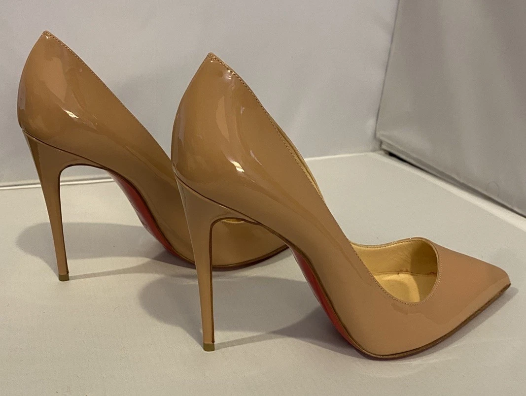 Christian Louboutin Kate 100 毫米鞋跟 - 腮红米色专利 38 EU/8 US-