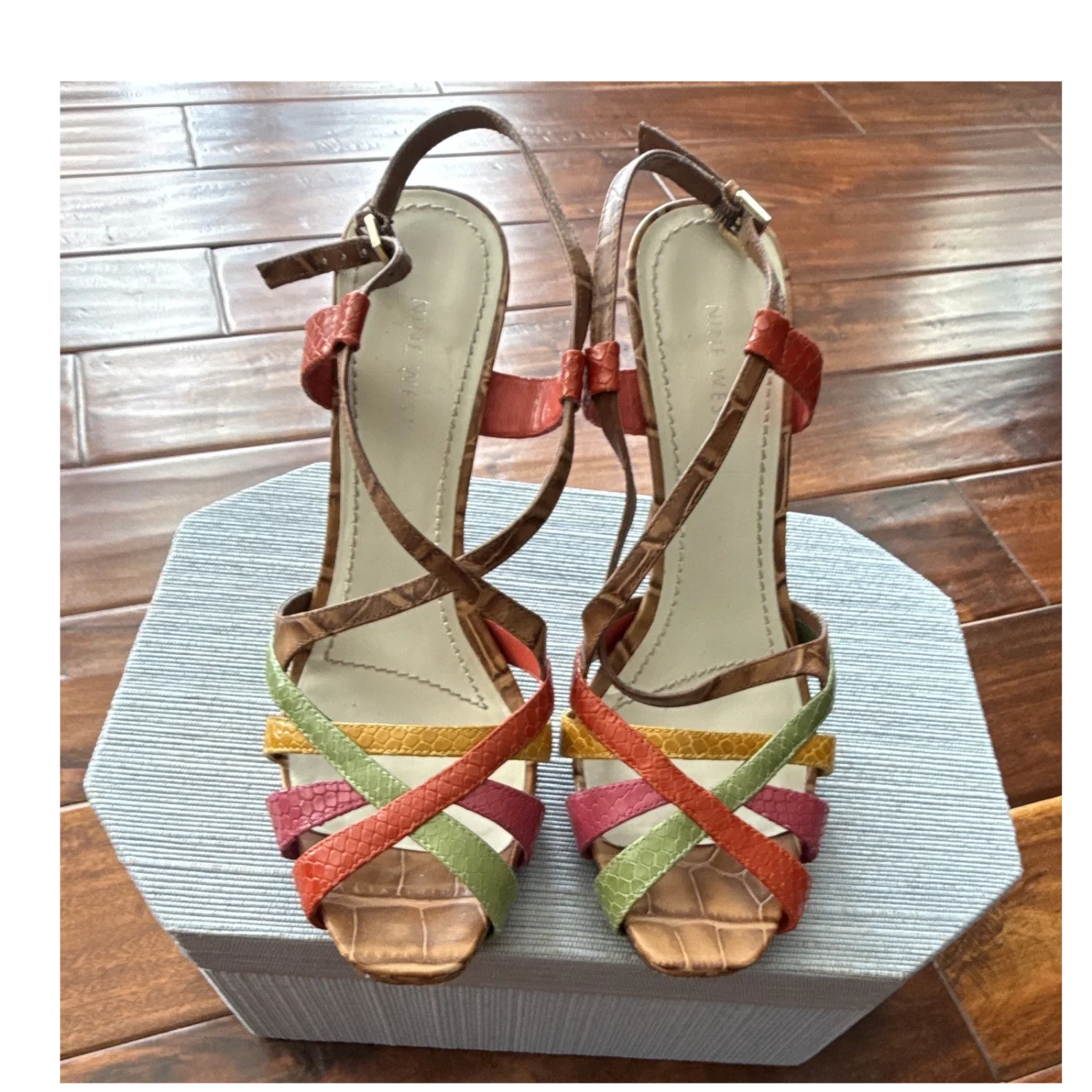 Nine West 多色绑带皮革细高跟鞋扣露趾女式 8.5 码-