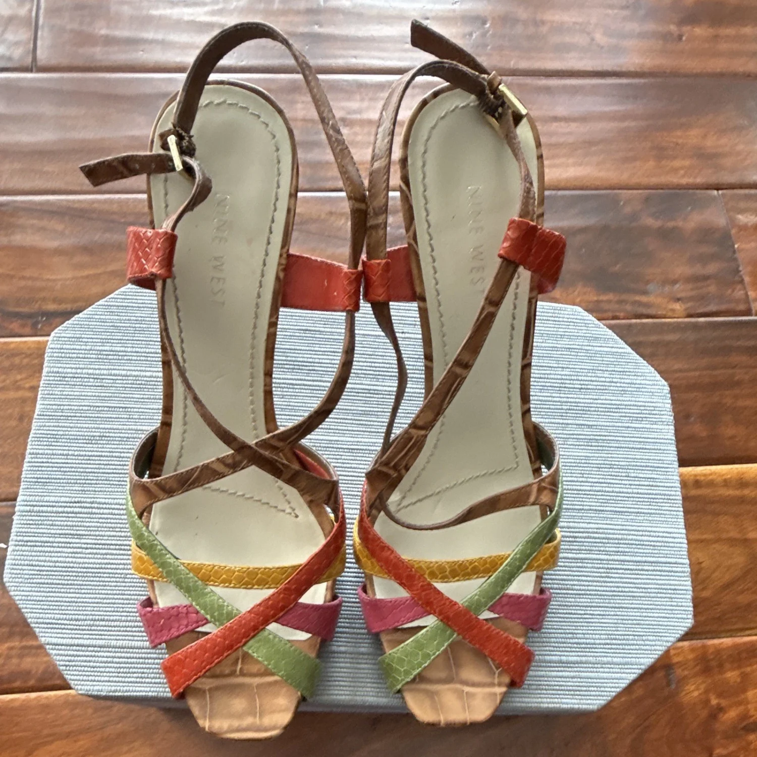 Nine West 多色绑带皮革细高跟鞋扣露趾女式 8.5 码-