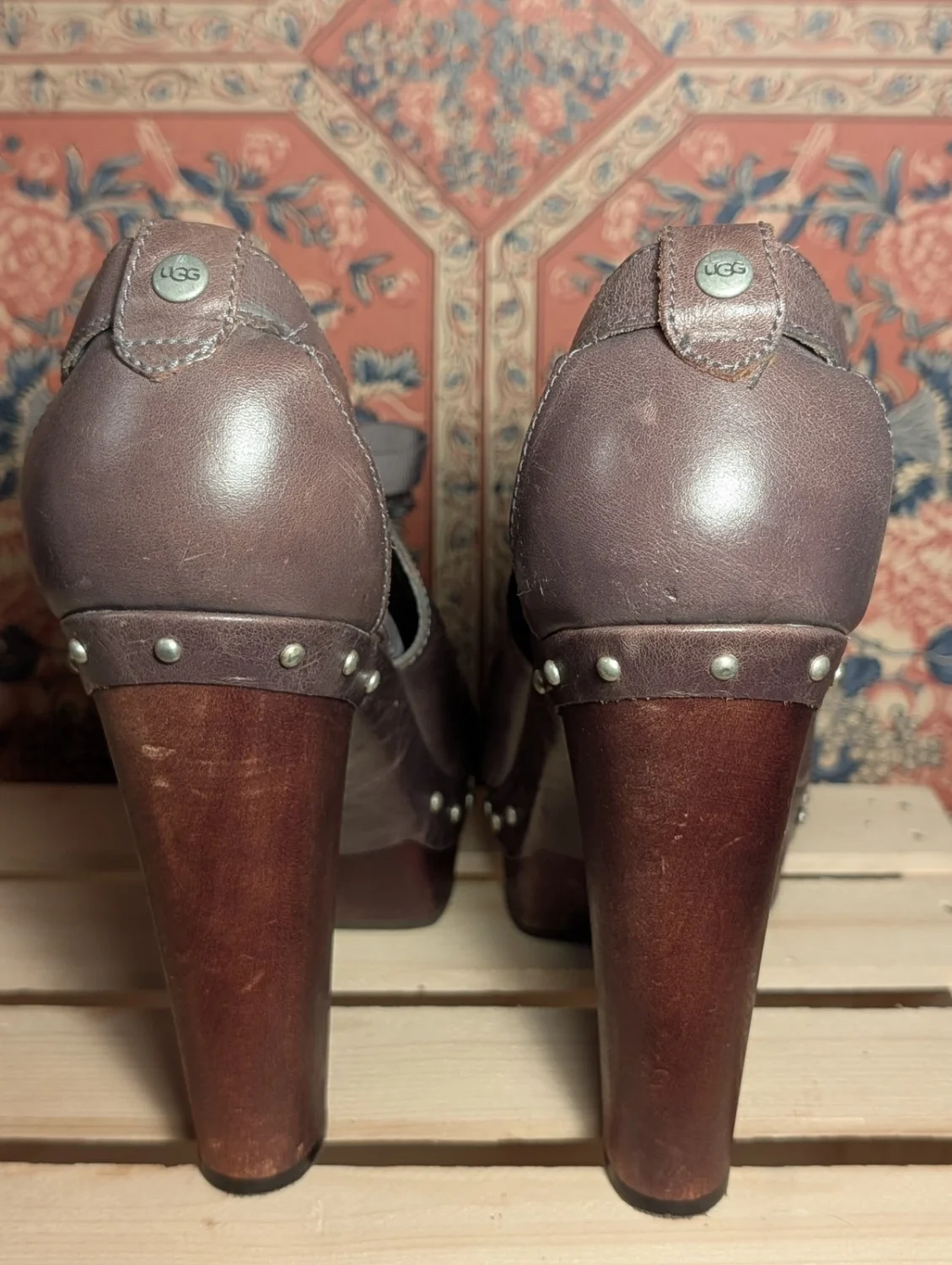 UGG Celestina 皮革铆钉厚底高跟鞋带剪绒鞋垫 11 码 EU 42-