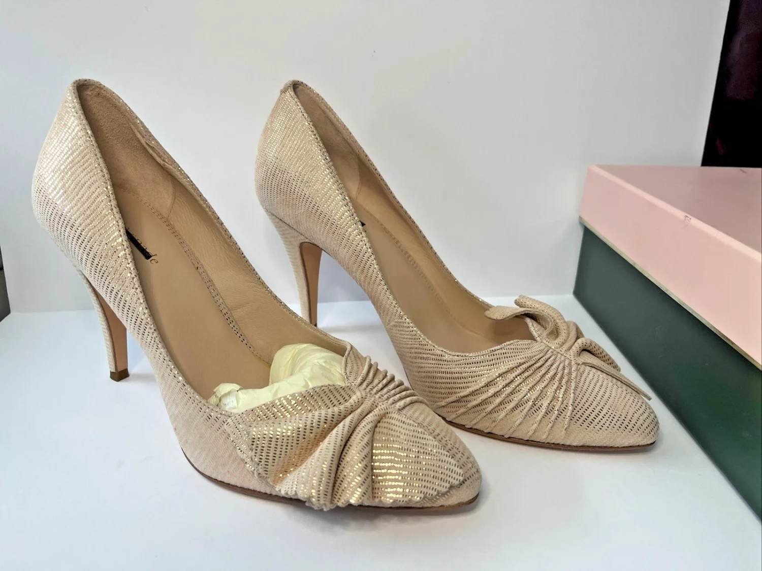 Kate Spade Alessia Ruffle 高跟鞋腮红女式 6.5 码-