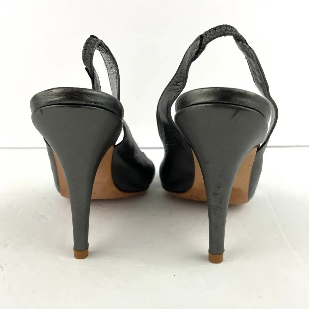 Carmen Marc Valvo 灰色高跟鞋金属色 6.5 码金属花卉中心-
