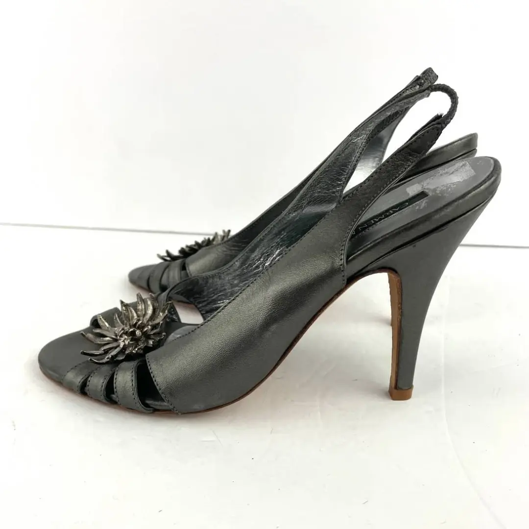 Carmen Marc Valvo 灰色高跟鞋金属色 6.5 码金属花卉中心-