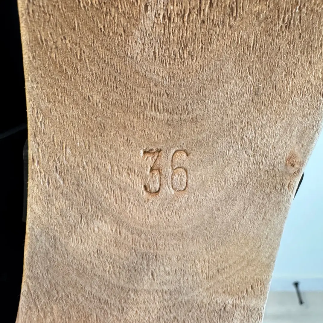 MIA Elsa 瑞典木屐黑色皮革木制厚底穆勒鞋女式 36-