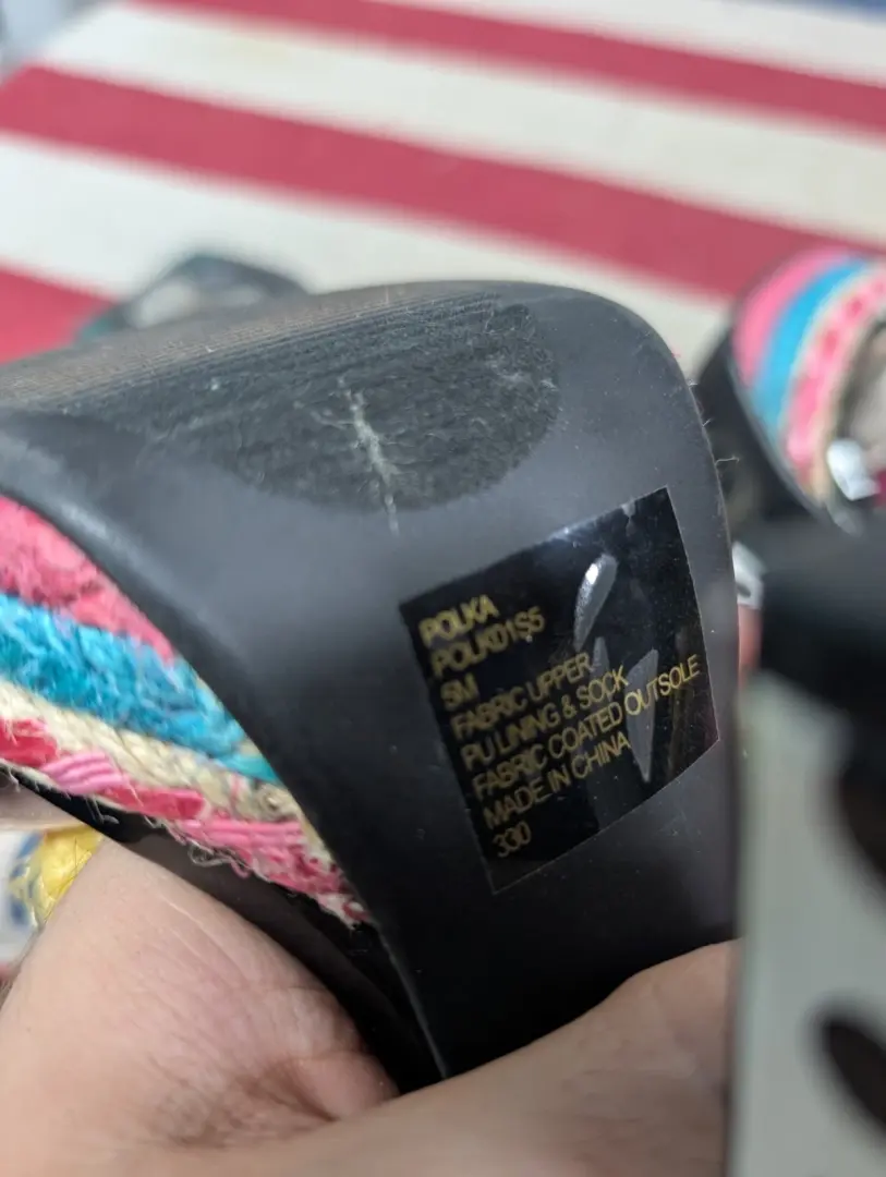 Betsey Johnson 波尔卡圆点高跟鞋 Pom 黑色白色粉红色女式 5 M 码-