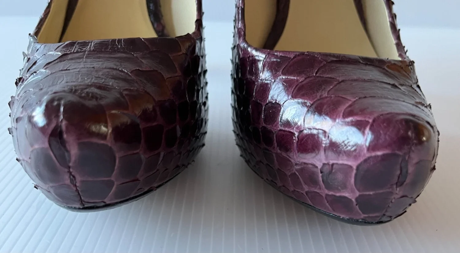 Alexandre Birman 紫色 Python 高跟鞋,尺寸 7(美国)-