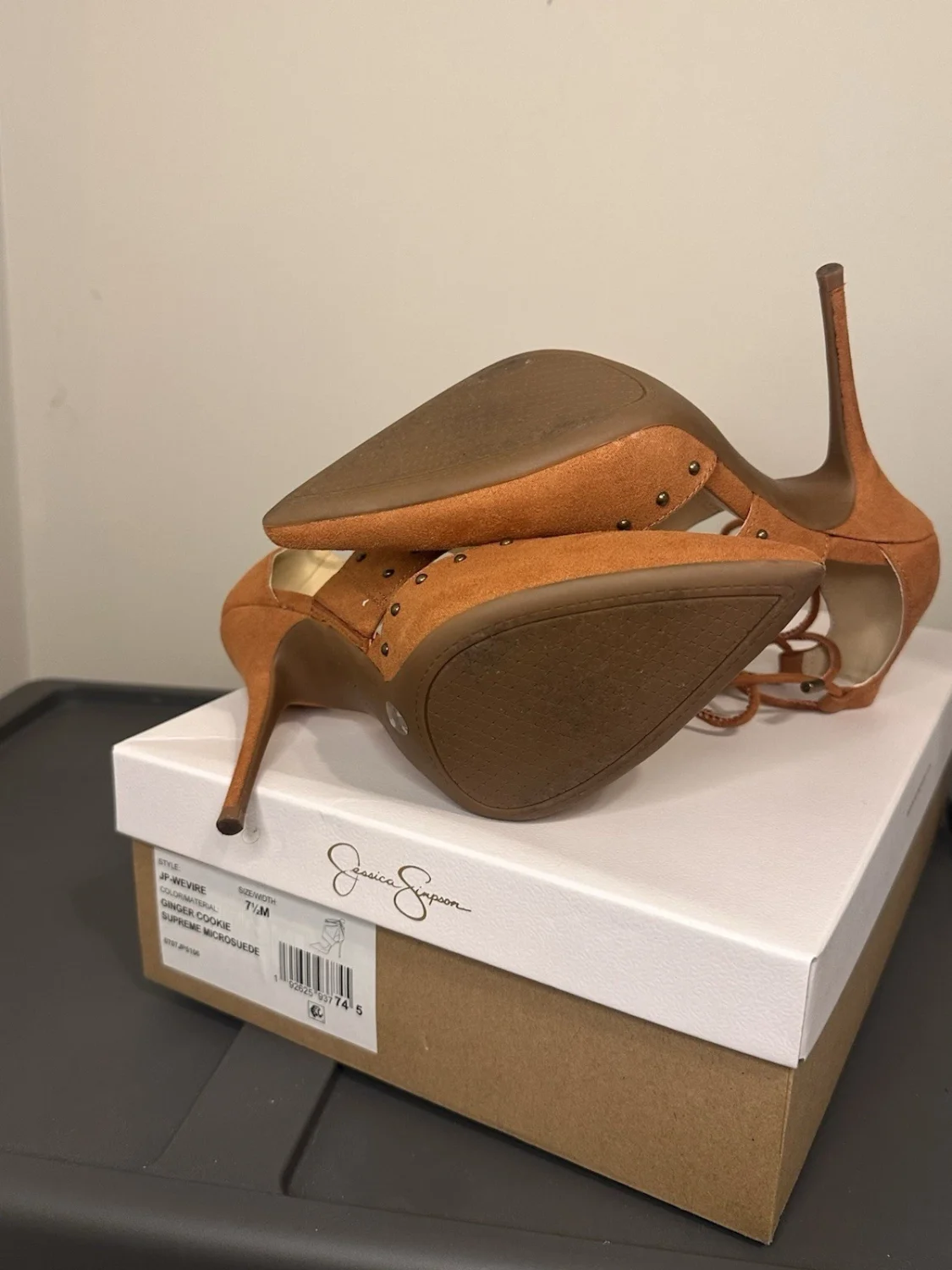 Jessica Simpson 棕色微绒面革绑带尖头高跟鞋 7.5 米-