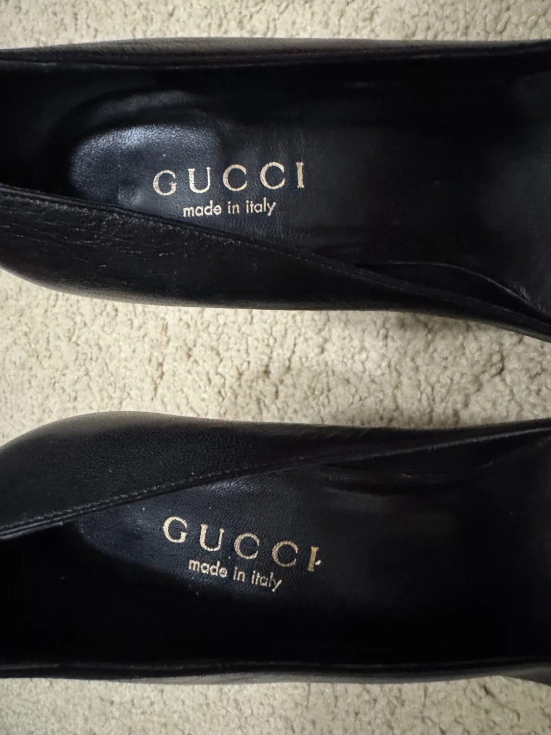 复古古驰 Tom Ford Era Panther 马位露趾高跟鞋黑色皮革高跟鞋-