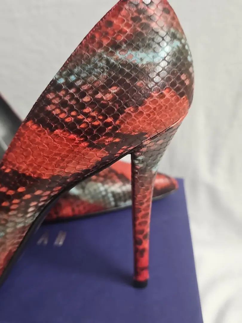 Stuart Weitzman Naughty 系列尺寸 12W Carni Painted Python - 华丽 -