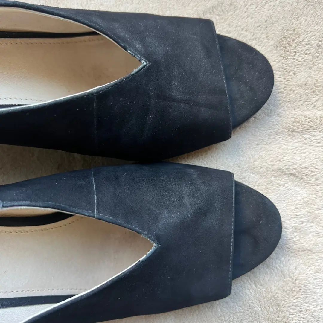 Louise et Cie Lo-Piarissa 女式 8.5 EU 39 黑色麂皮绒露背楔形鞋跟别致-