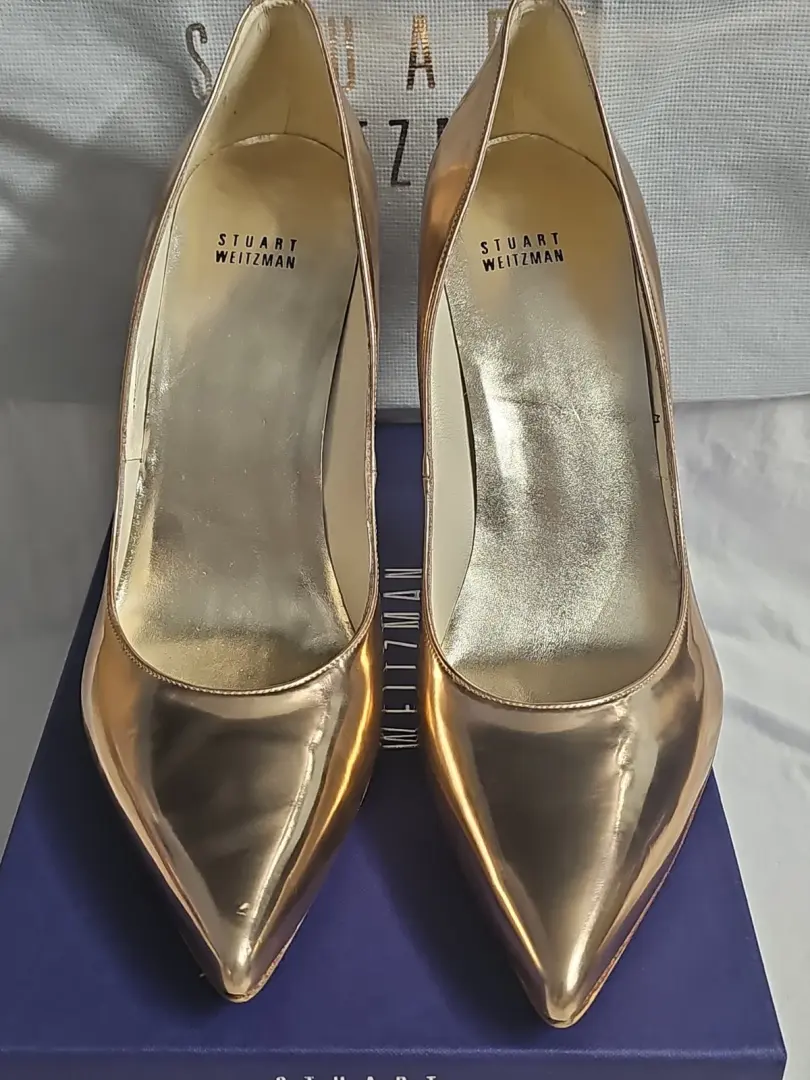Stuart Weitzman Nouveau 系列 Rose Specchio 尺寸 12M-