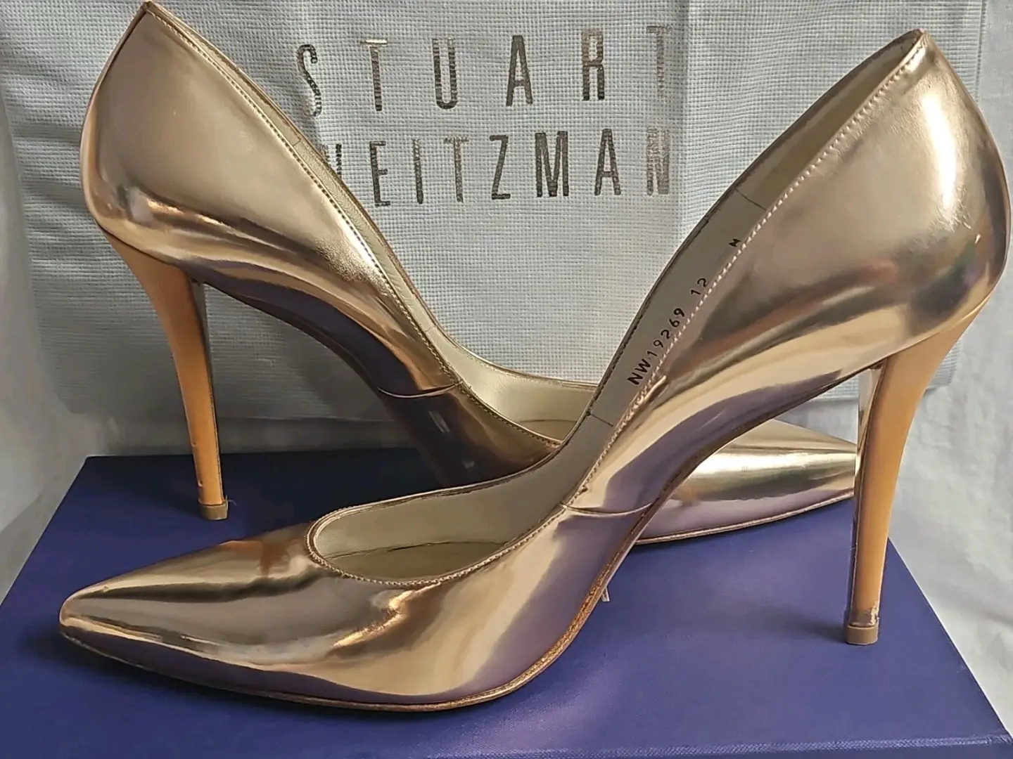 Stuart Weitzman Nouveau 系列 Rose Specchio 尺寸 12M-