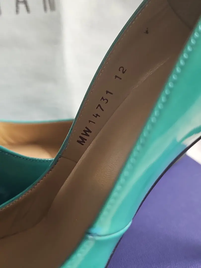 Stuart Weitzman Naughty Collection Atoll Aniline 尺寸 12W-