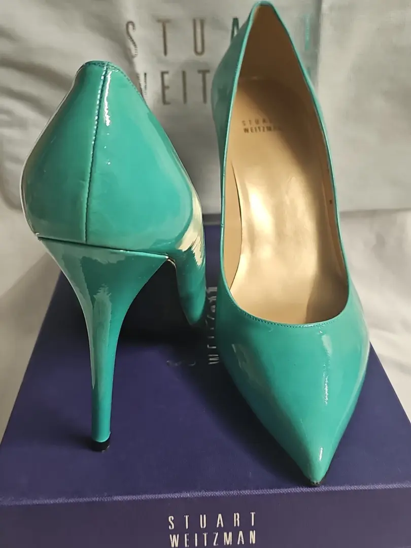Stuart Weitzman Naughty Collection Atoll Aniline 尺寸 12W-