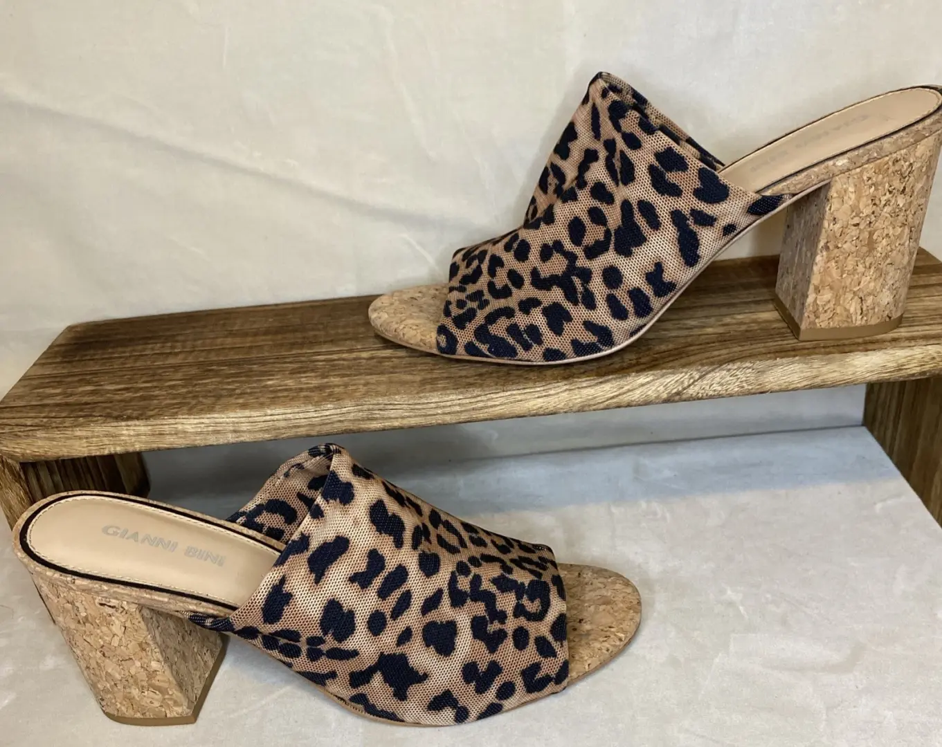 GIANNI BINI Sylarr 豹纹高跟鞋软木粗跟网眼懒人凉鞋 8 码。 5-