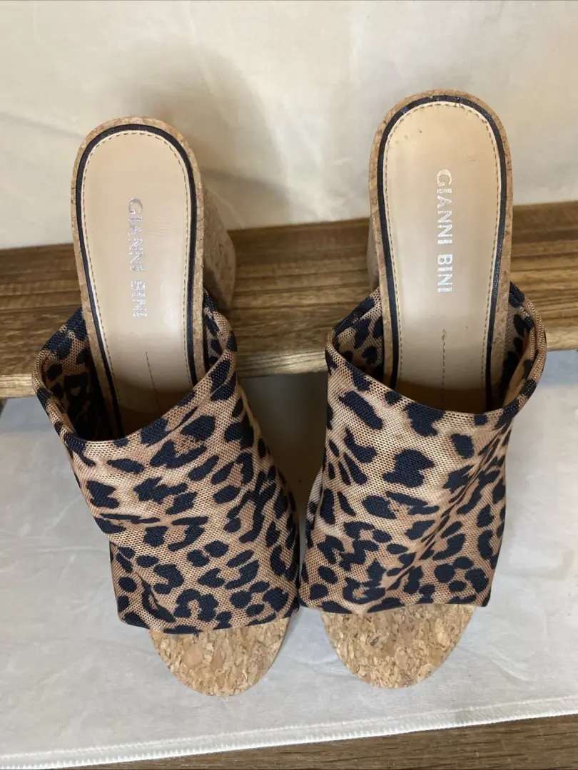 GIANNI BINI Sylarr 豹纹高跟鞋软木粗跟网眼懒人凉鞋 8 码。 5-
