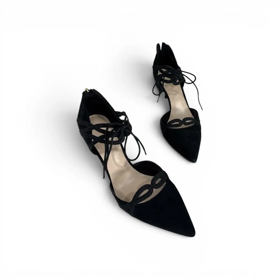Nine West 女式黑色麂皮绒尖头系带高跟鞋 8.5 码二手状况完好-