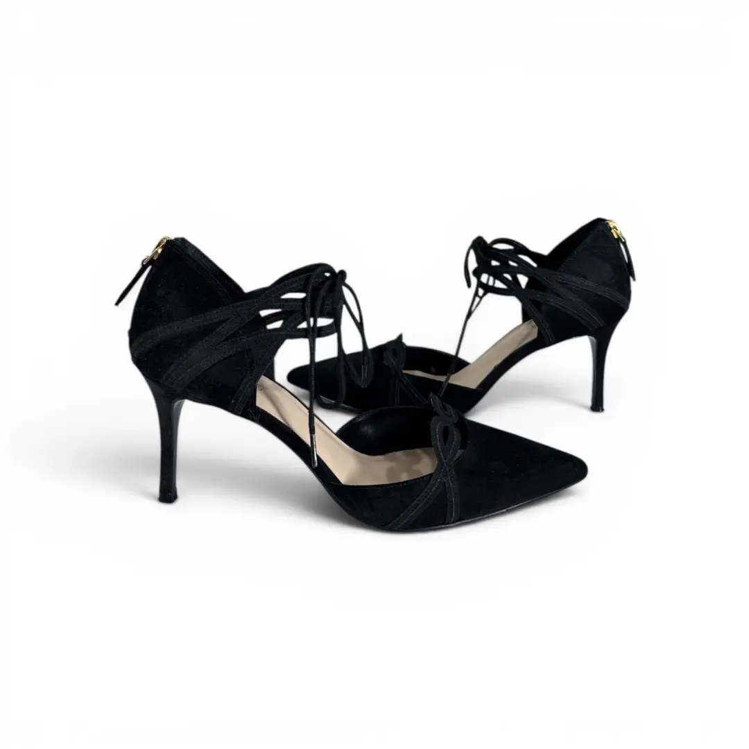 Nine West 女式黑色麂皮绒尖头系带高跟鞋 8.5 码二手状况完好-