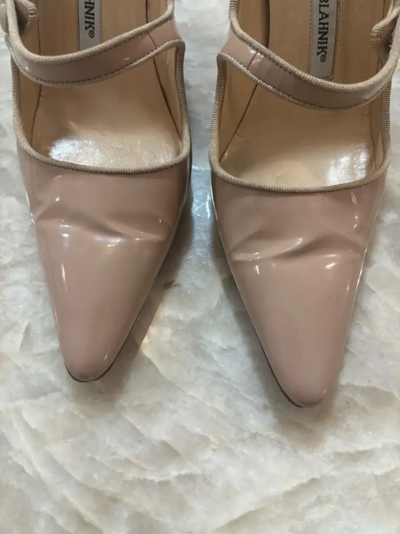 Manolo Blahnik Campari 36 裸色漆皮 Mary Jane 尖头高跟鞋-