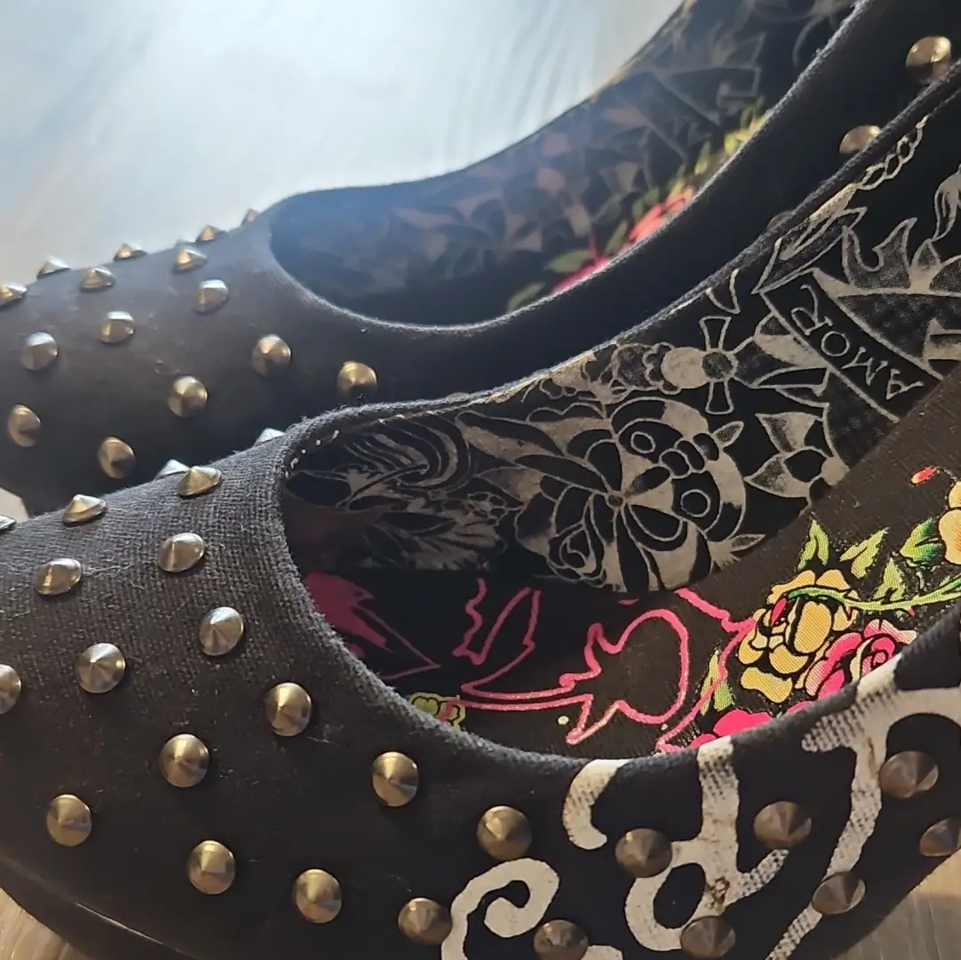 复古 Ed Hardy 7 黑色织物镶嵌厚底懒人露趾女式高跟鞋-