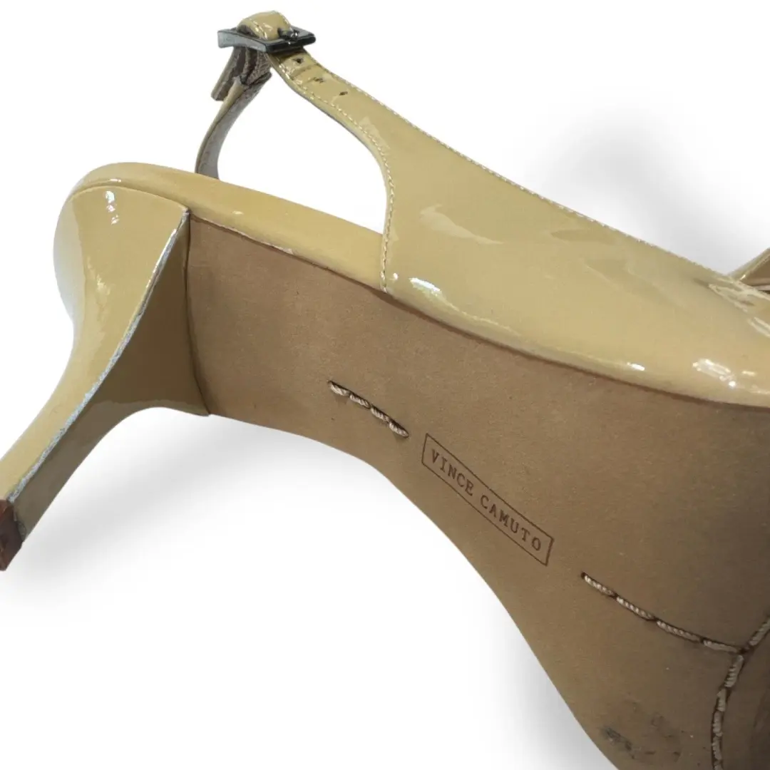 Vince Camuto Stefania Slingback 泵花瓣裸色漆皮高跟鞋 10.5 米 二手状况完好-