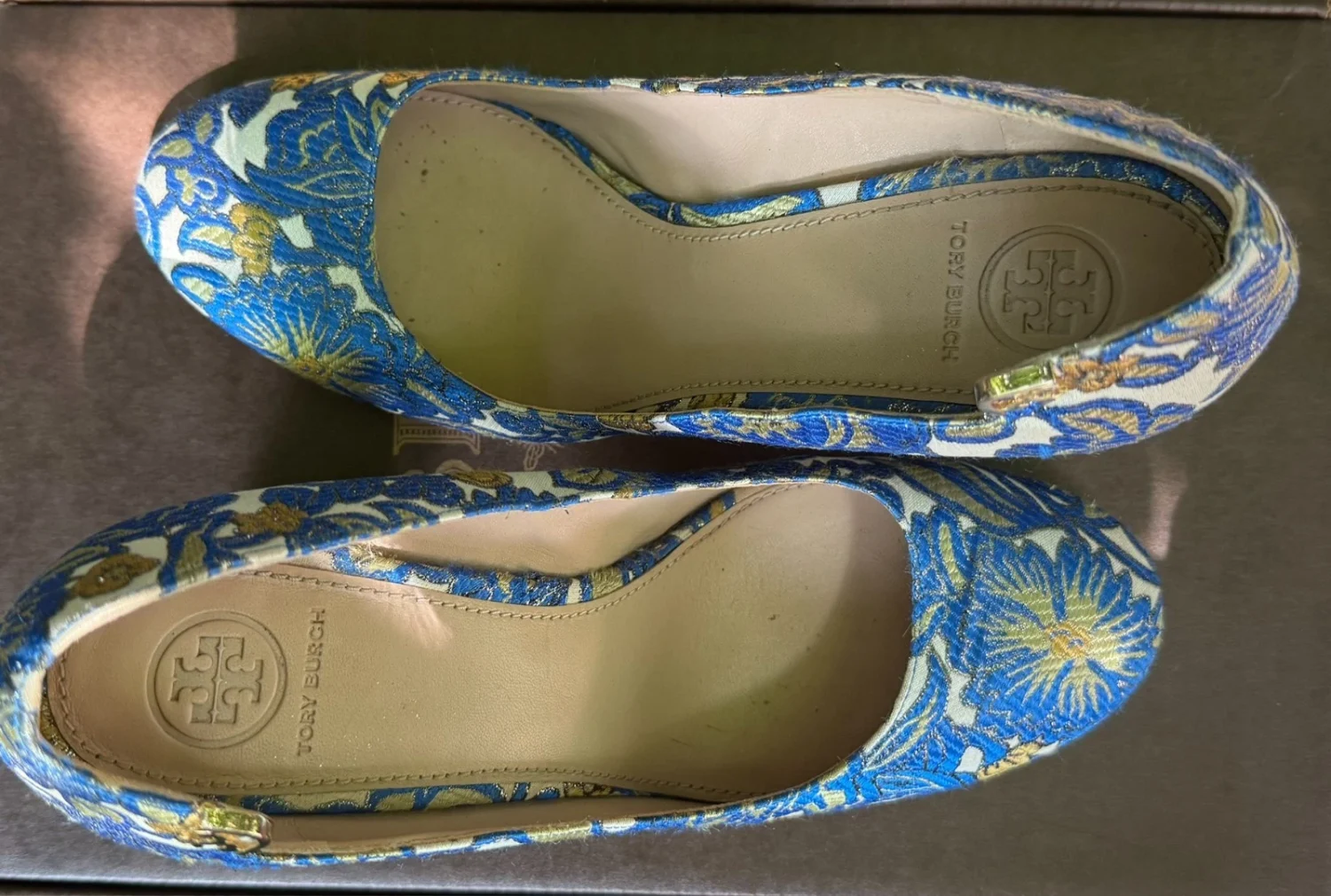 Tory Burch 伊丽莎白方跟女式 9 米花卉锦缎刺绣圆头-